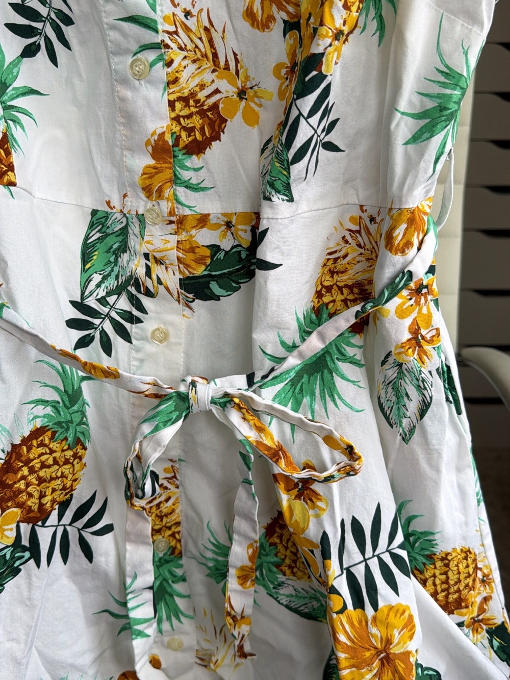 Chloe & Rene pineapple dress - Picture 4 of 4